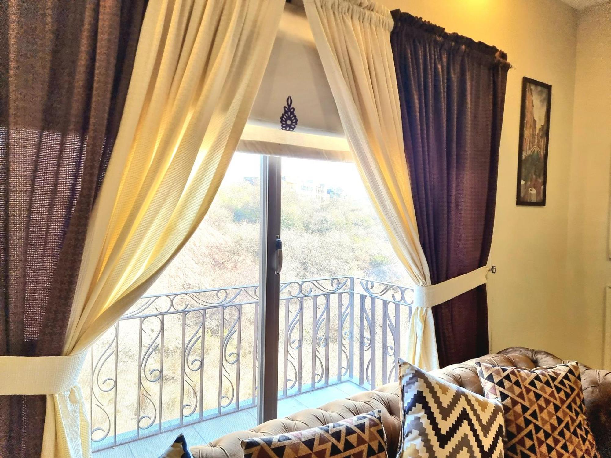 Executive Apartments In Bahria Heights ラーワルピンディー 部屋 写真
